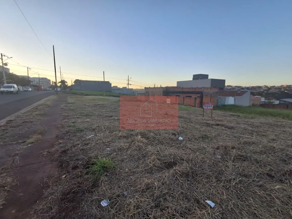 Imagens do imóveis Terreno a venda no Colinas