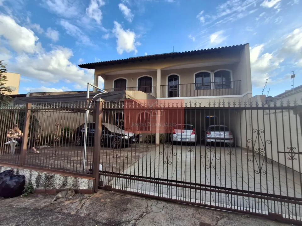 Imagens do imóveis Sobrado para Venda Jardim Bandeirantes.