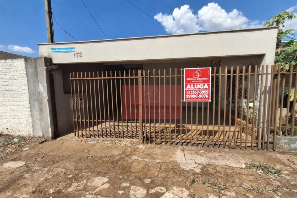 Residência de 2 quartos para locação.