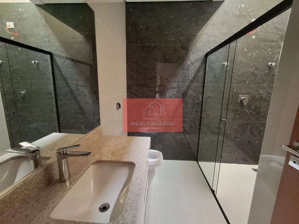 Imagens do imóveis Condominio Morada Das FLores Rosas