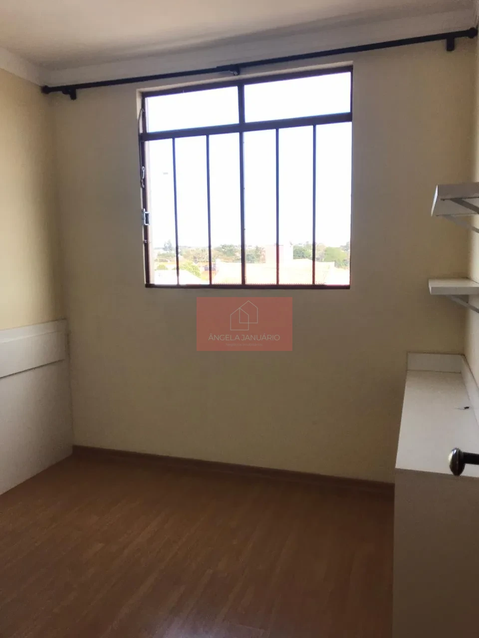Apartamento a venda na Av. Inglaterra
