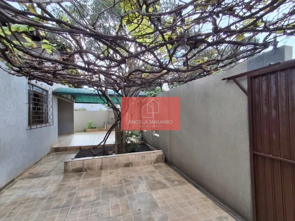 Imagens do imóveis Casa para locação na Serra dos Andes