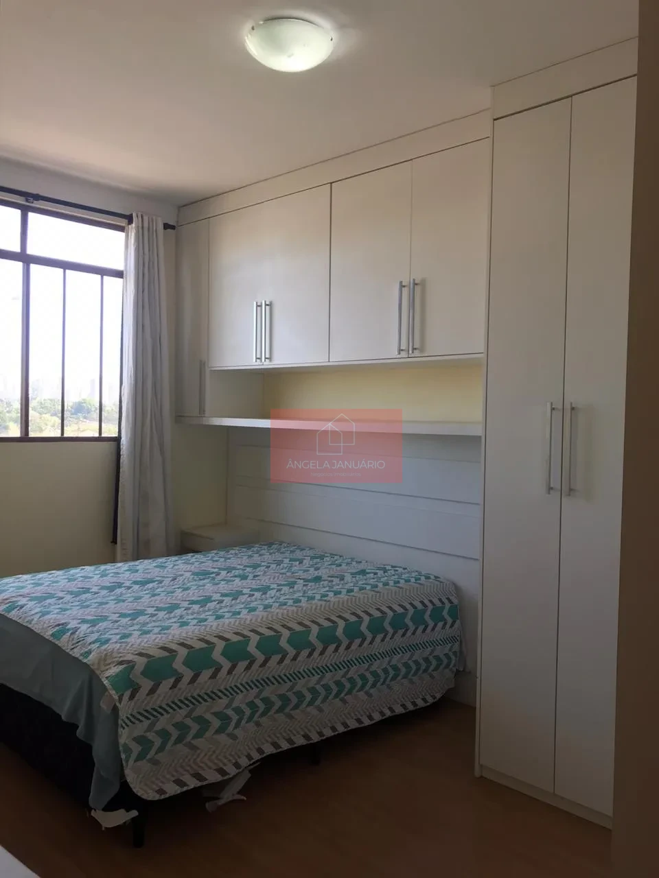 Apartamento a venda na Av. Inglaterra