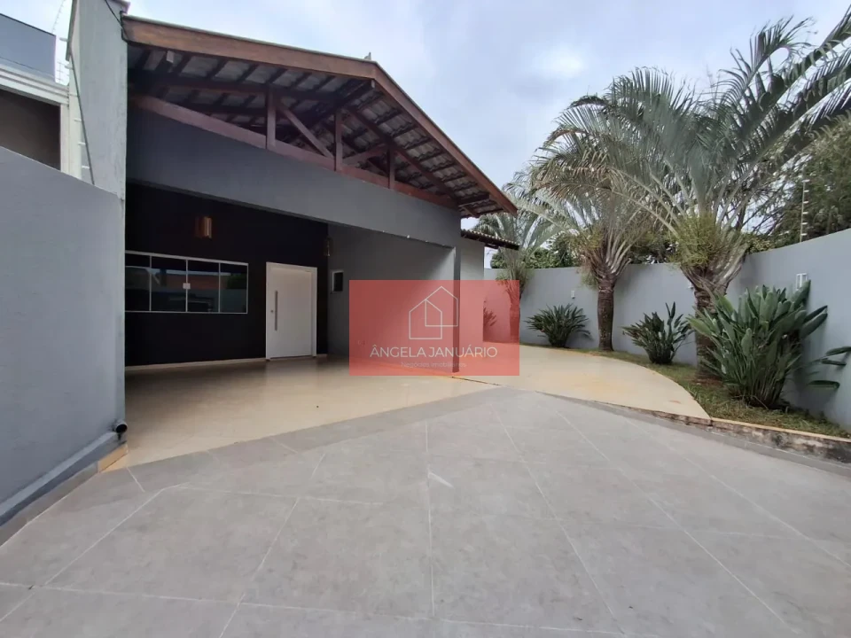 Residência para venda Jardim sabara completa de armários.