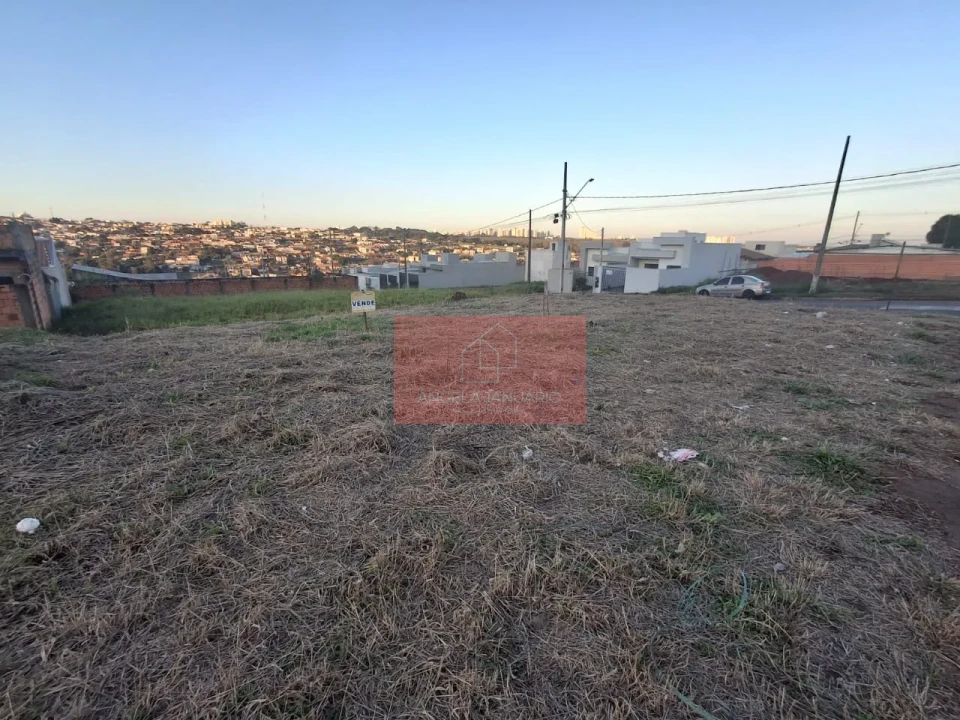 Imagens do imóveis Terreno a venda no Colinas