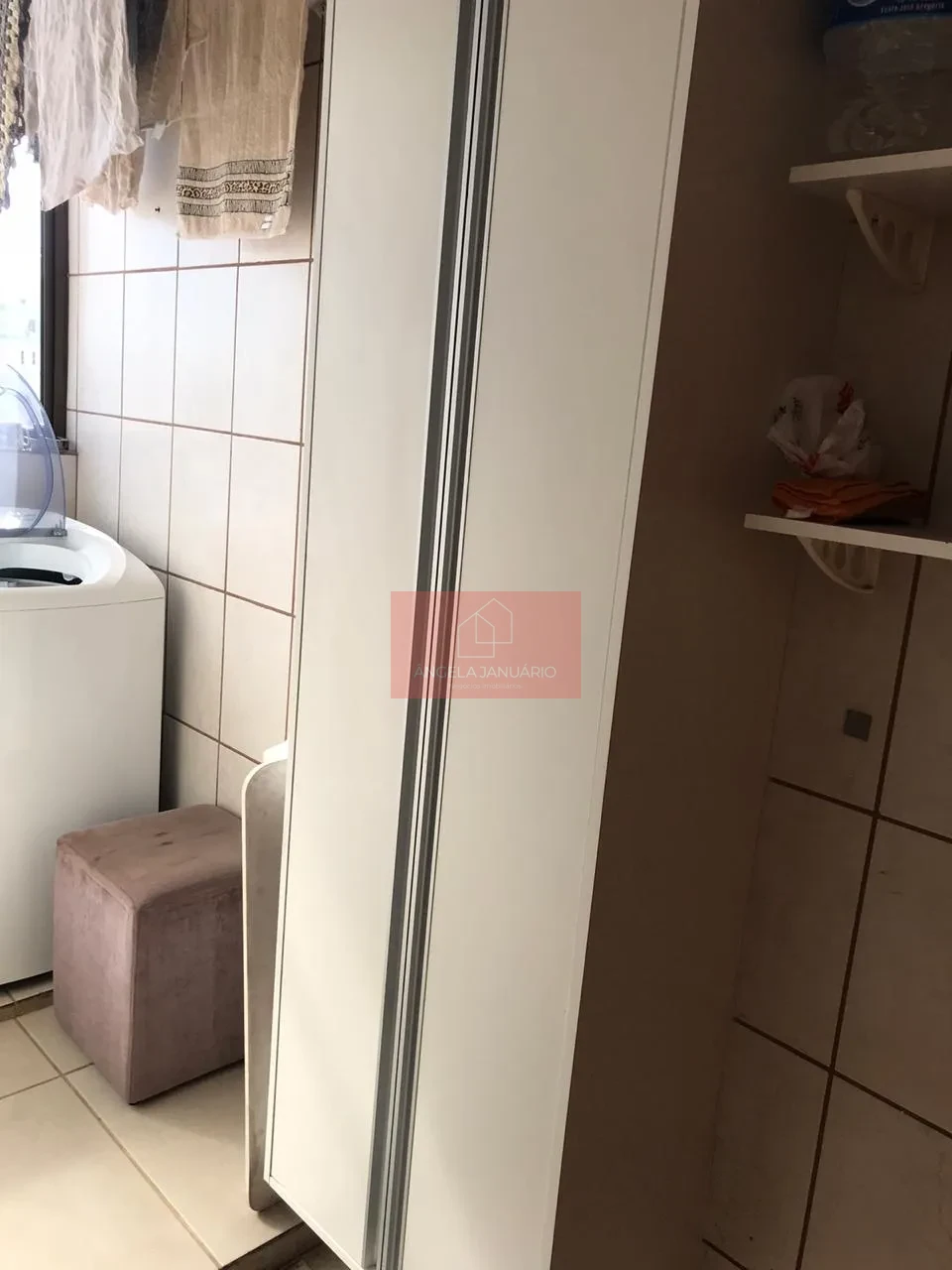 Apartamento a venda na Av. Inglaterra