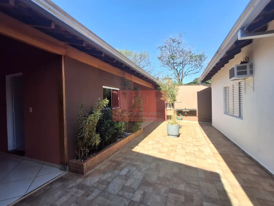 Imagens do imóveis Casa a venda jardim Bandeirantes.