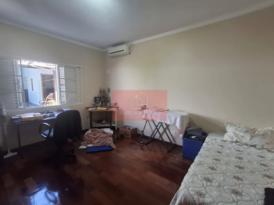 Condominio Bandeirantes.