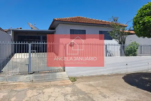 Terreno com 2 Residências a venda jardim Bandeirantes.