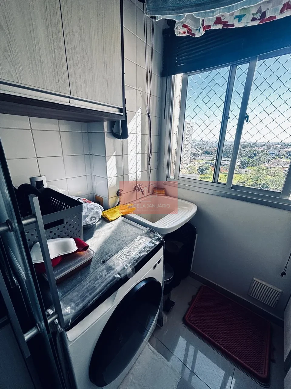 Imagens do imóveis Apartamento completo de armários.