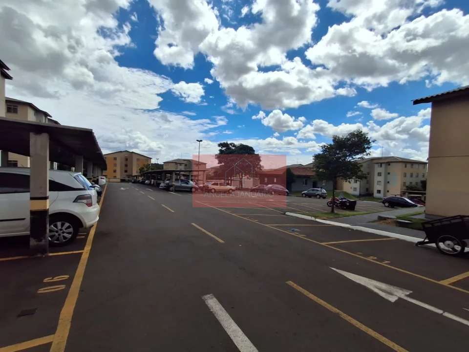 Imagens do imóveis Apartamento para locação terreo.