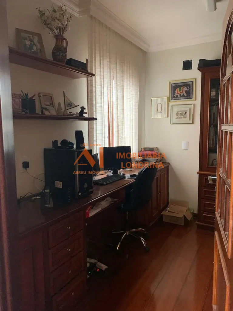 Imagens do imóveis Casa Térrea  venda  - Colina Verde
