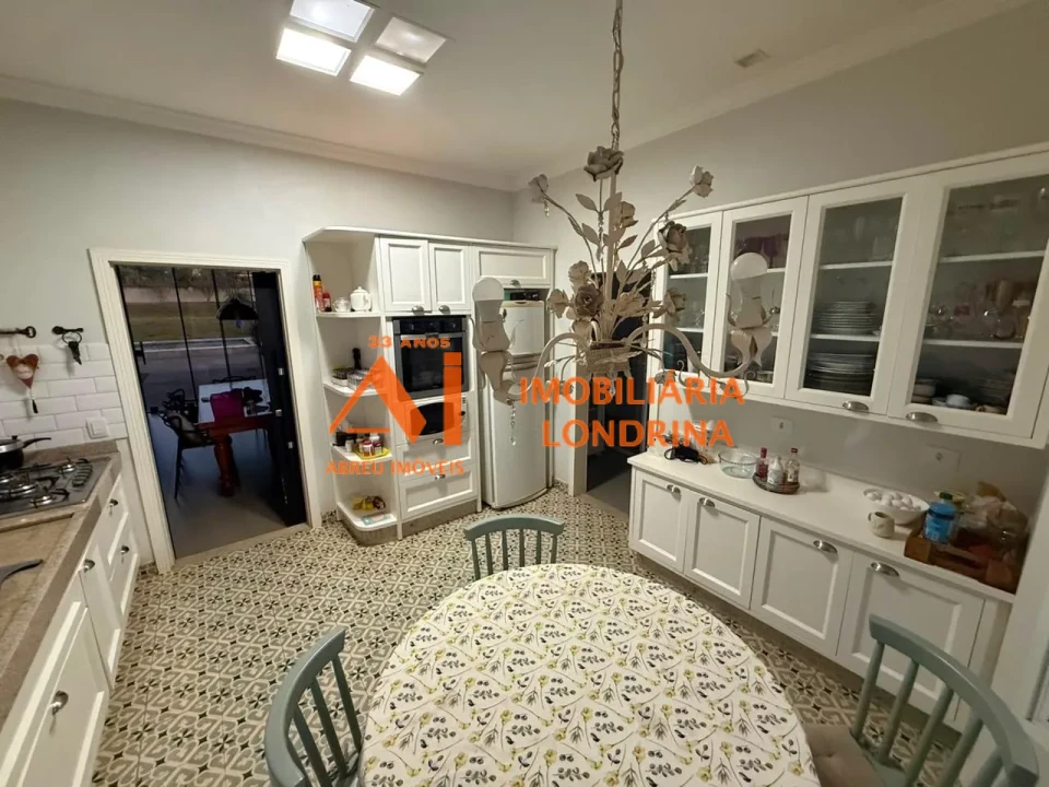 Imagens do imóveis Casa terrea no condominio Estancia Bom Tempo - LOCAÇÃO
