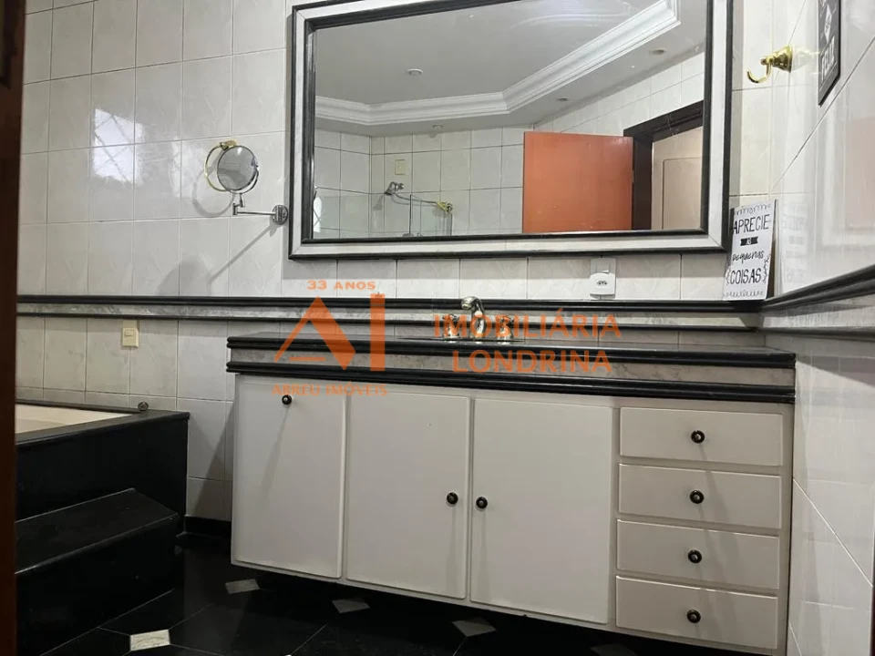 Imagens do imóveis Casa Térrea  venda  - Colina Verde
