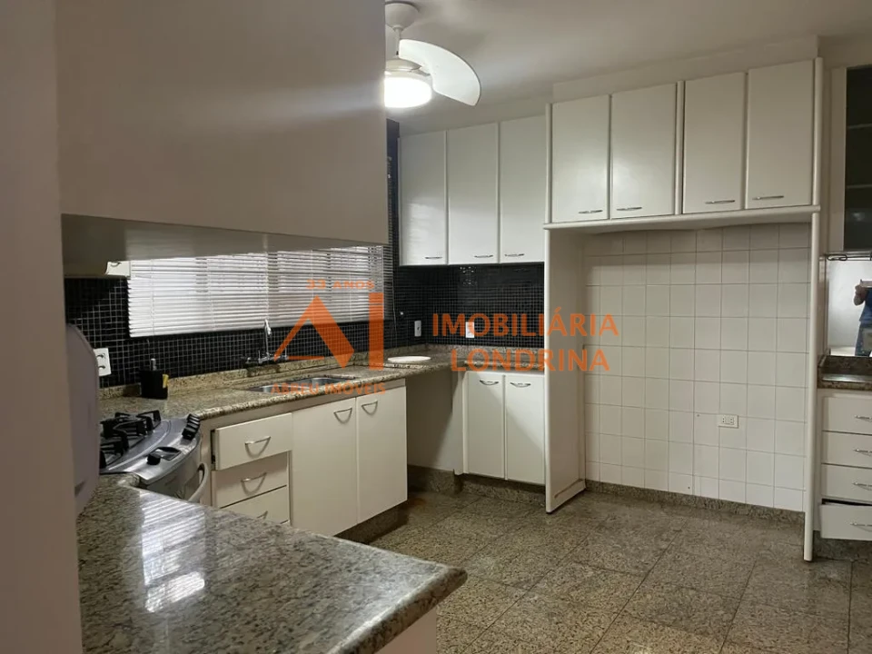 Imagens do imóveis Casa Térrea  venda  - Colina Verde