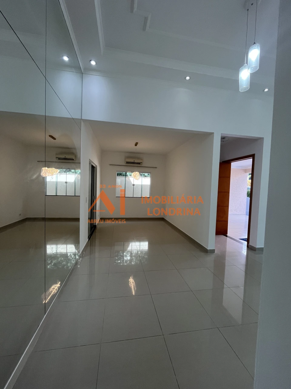 Condominio Kingstown Park - casa terrea