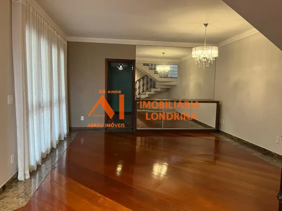 Imagens do imóveis Casa Térrea  venda  - Colina Verde