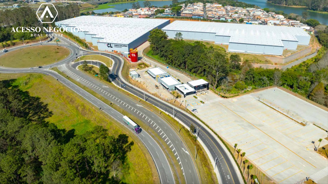 GALPÃO LOGÍSTICO EM SBC - BATISTINI -3744 M² - LOCAÇÃO