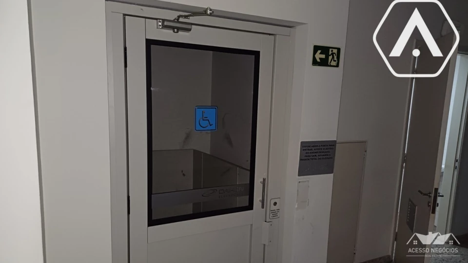 IMOVEL COMERCIAL NO ALTO DE PINHEIROS - LOCAÇÃO  - 569 M²