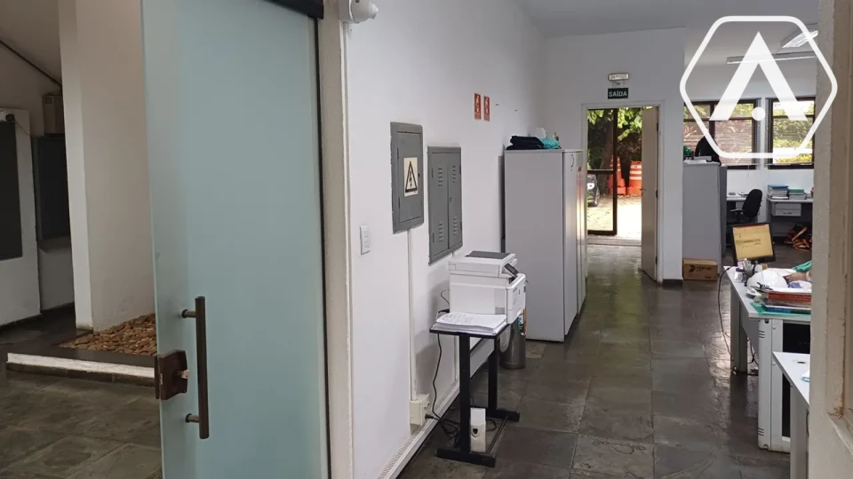 PRÉDIO CORPORATIVO NA V HAMBURGUESA -  VENDA E LOCAÇÃO