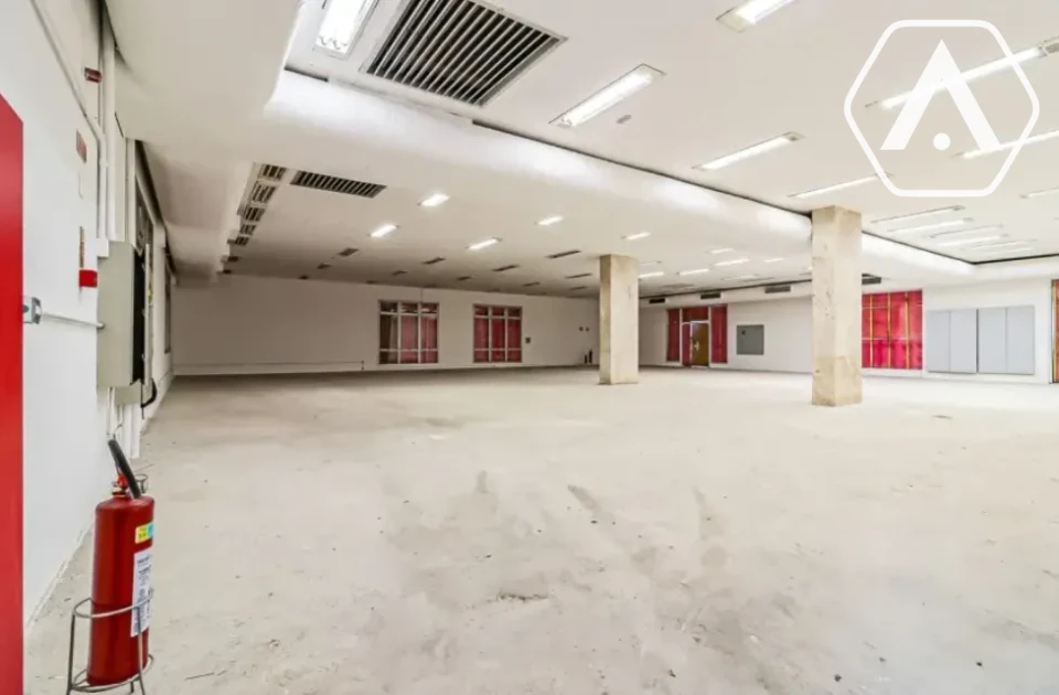 Imagens do imóveis IMOVEL COMERCIAL MULTIUSO - LOCAÇÃO
