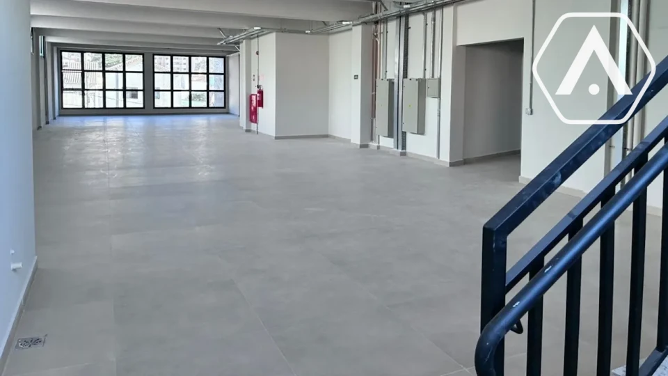 IMOVEL COMERCIAL NO CAMBUCI- VENDA E LOCAÇÃO
