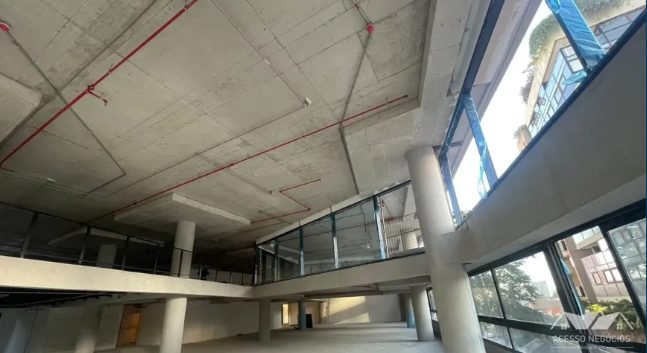 PRÉDIO NA V MADALENA - COMERCIAL E CORPORATIVO  - 5 PAVIMENTOS - D916