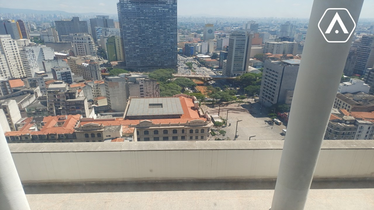 LAJES  CORPORATIVAS  NO CENTRO - LOCAÇÃO  - 2760 M²