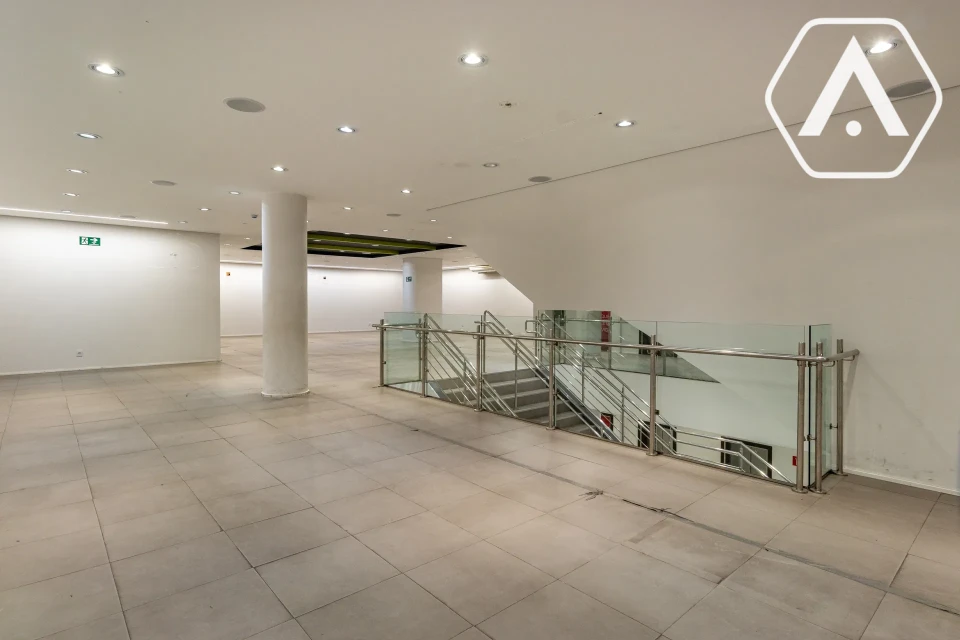Imagens do imóveis PRÉDIO COMERCIAL  EM  CAMPINAS - LOCAÇÃO - 4538 M²