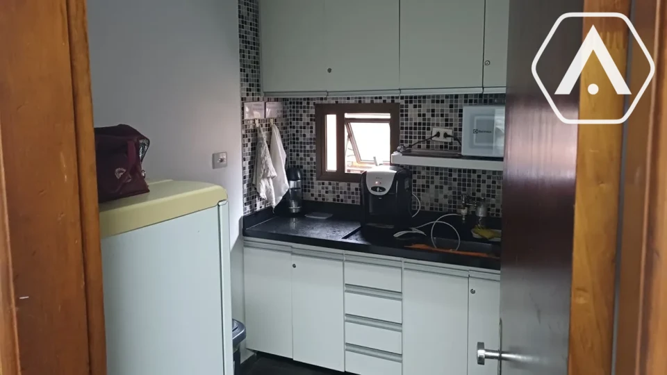 PRÉDIO CORPORATIVO NA V HAMBURGUESA -  VENDA E LOCAÇÃO