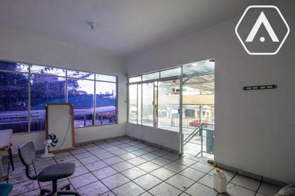 TERRENO  1067 M²  - LOCAÇÃO