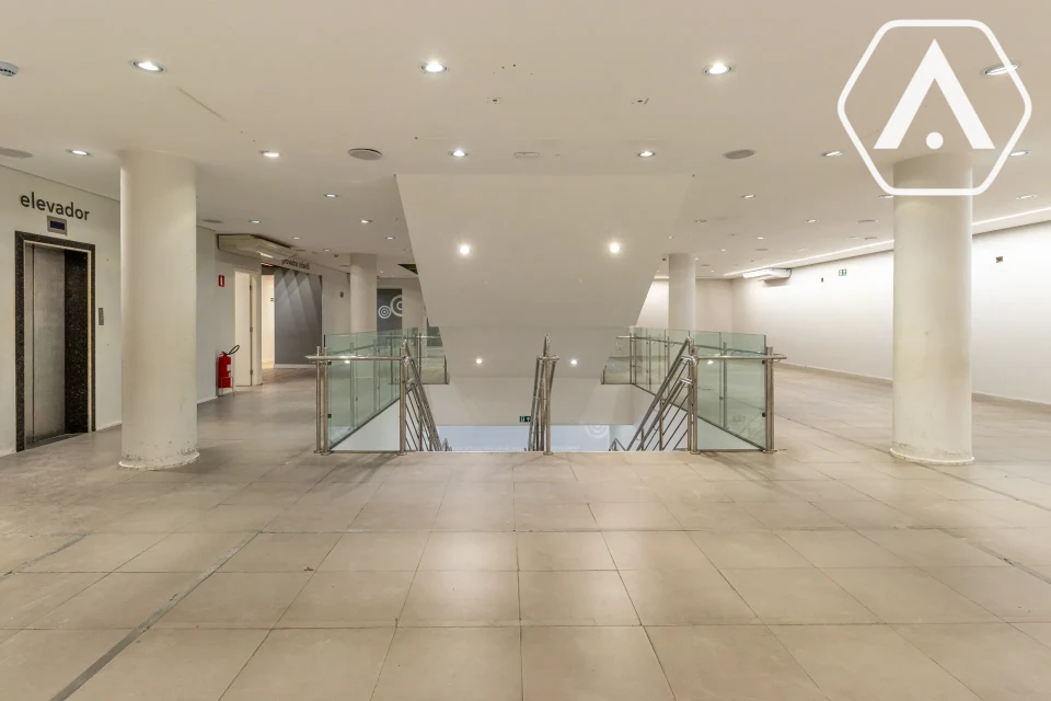 Imagens do imóveis PRÉDIO COMERCIAL  EM  CAMPINAS - LOCAÇÃO - 4538 M²