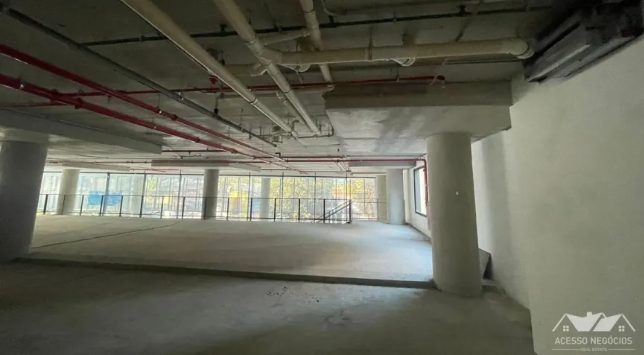 PRÉDIO NA V MADALENA - COMERCIAL E CORPORATIVO  - 5 PAVIMENTOS - D916