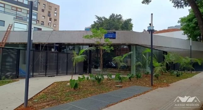 PRÉDIO NA V MADALENA - COMERCIAL E CORPORATIVO  - 5 PAVIMENTOS - D916