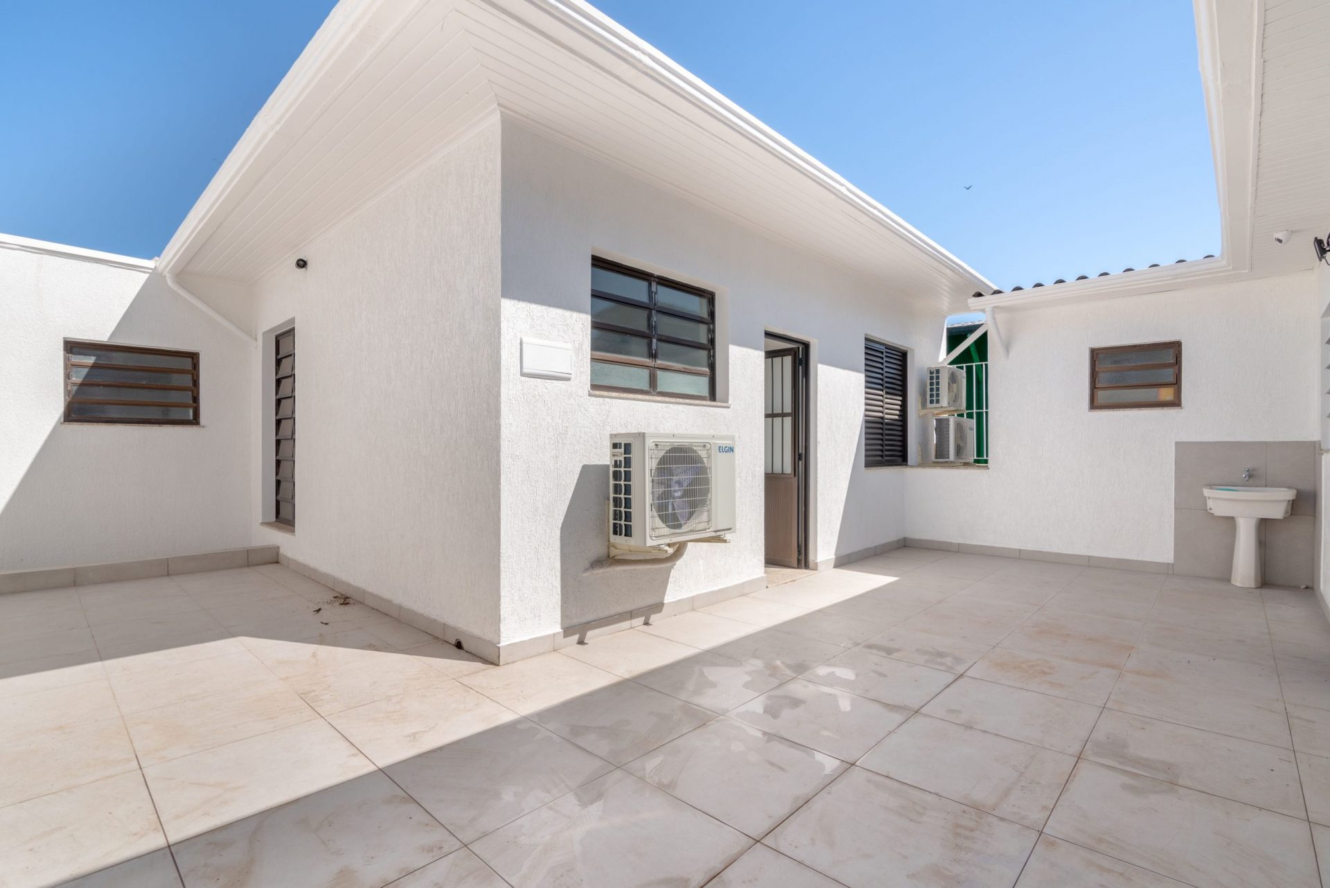 IMÓVEL COMERCIAL 220 M² PARA VENDA INDIANÓPOLIS