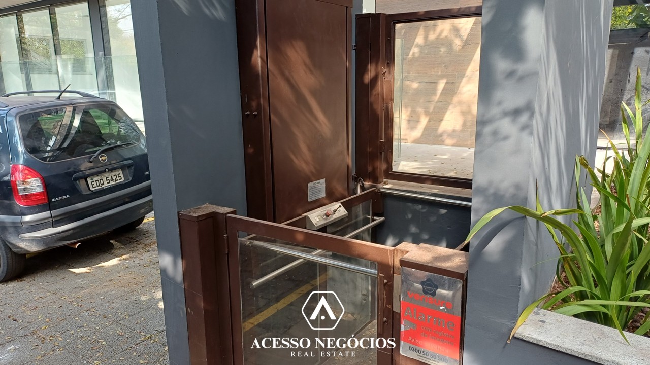 IMÓVEL COMERCIAL PARA LOCAÇÃO E VENDA- ALTO DE PINHEIROS  - 1.577 M² - D070