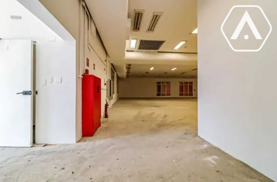 Imagens do imóveis IMOVEL COMERCIAL MULTIUSO - LOCAÇÃO