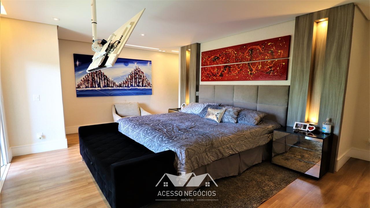 CASA EM CONDOMÍNIO À VENDA 4 SUÍTES  455 M² TAMBORÉ SOLAIA - JD2194