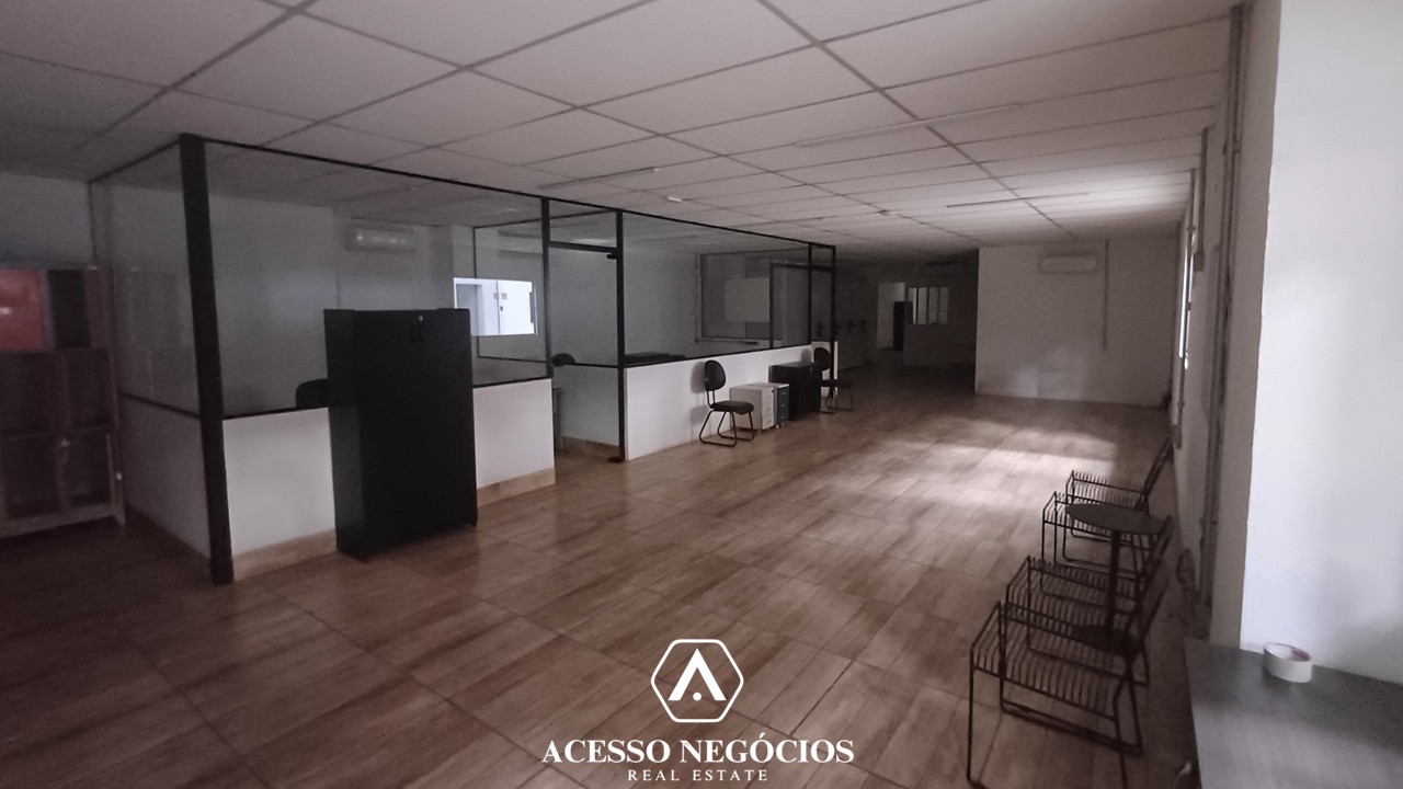 GALPÃO MONOUSUÁRIO NA VILA LEOPOLDINA - 4316 M² - D111