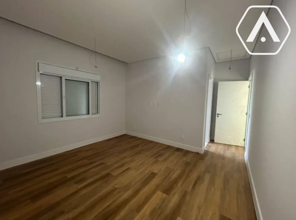 Imagens do imóveis CASA DE CONDOMÍNIO-  VARGEM GRANDE - VENDA