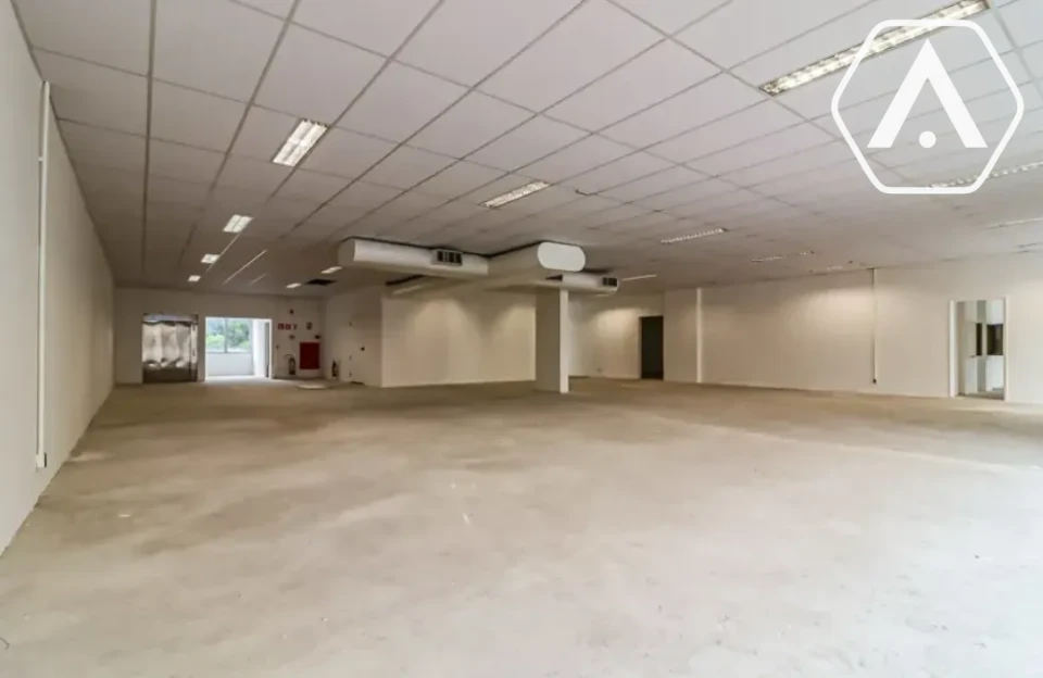 Imagens do imóveis IMOVEL COMERCIAL MULTIUSO - LOCAÇÃO