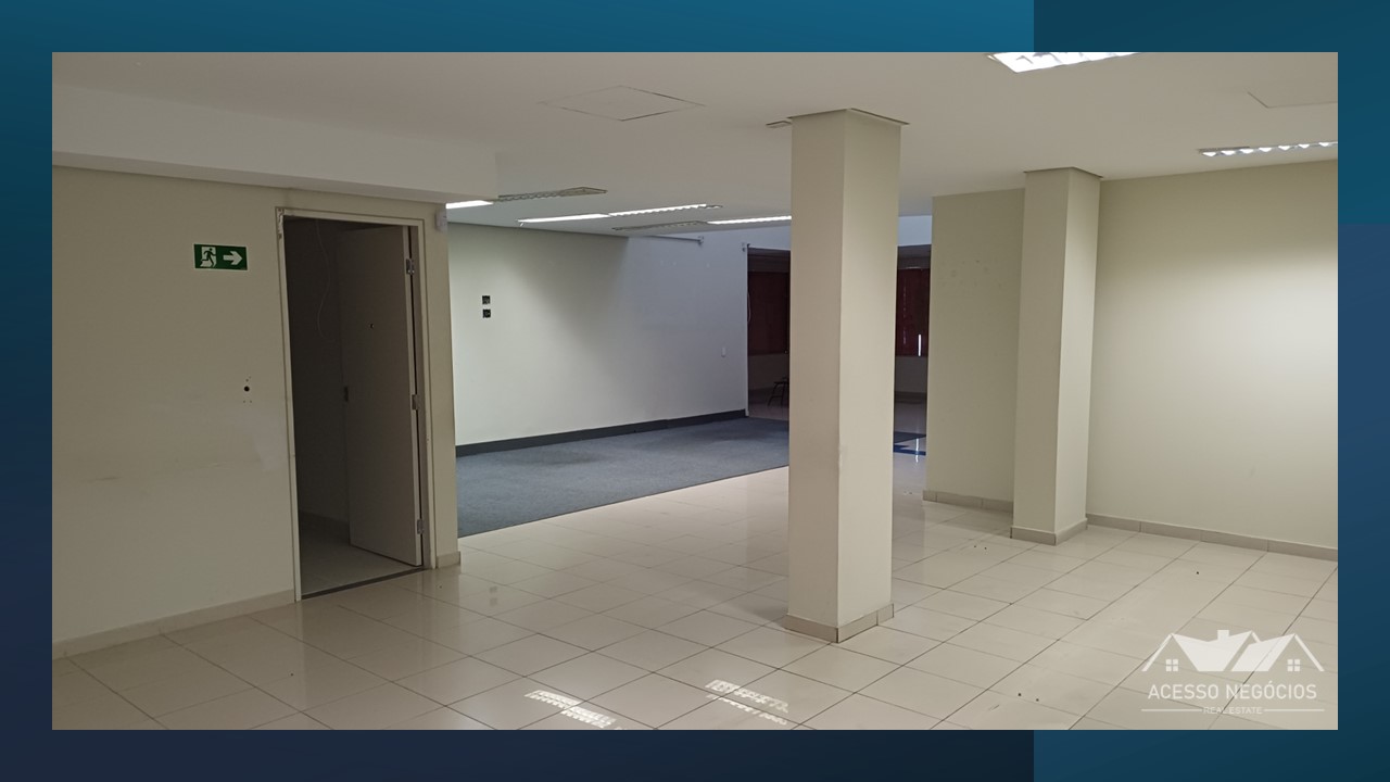 PONTO COMERCIAL MULTIUSO - 700 M²  - COM ELEVADOR  - 17 VAGAS - D913