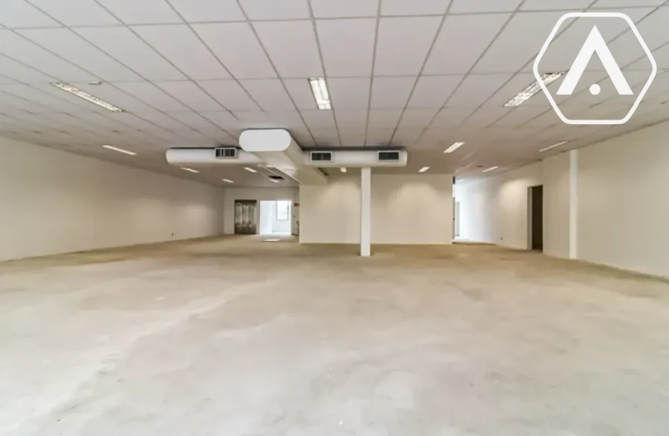 Imagens do imóveis IMOVEL COMERCIAL MULTIUSO - LOCAÇÃO