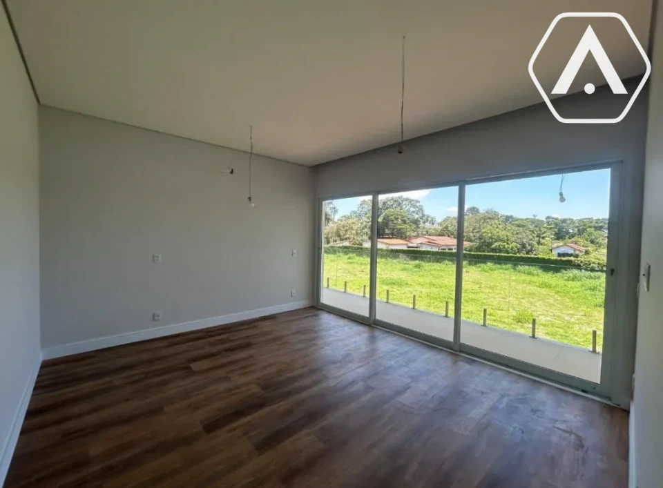 Imagens do imóveis CASA DE CONDOMÍNIO-  VARGEM GRANDE - VENDA