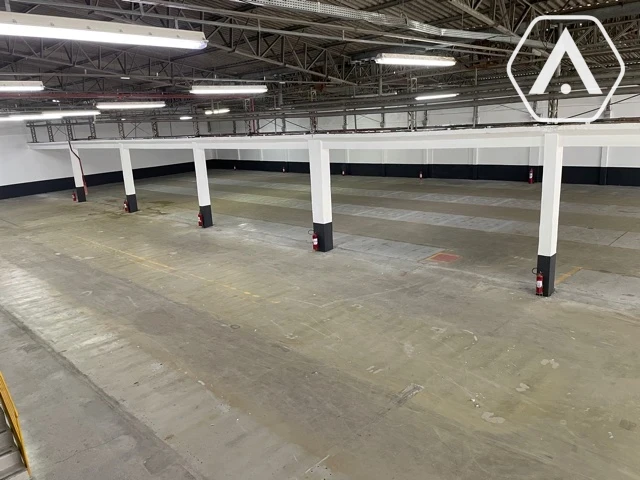 GALPÃO MONOUSUÁRIO NA V LEOPOLDINA - LOCAÇÃO  ABL  7688M²