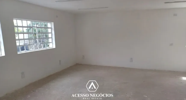 IMÓVEL COMERCIAL NO ALTO DE PINHEIROS - 740 M² - D032