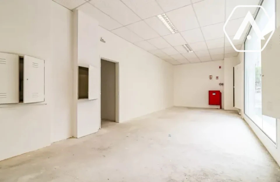 Imagens do imóveis IMOVEL COMERCIAL MULTIUSO - LOCAÇÃO