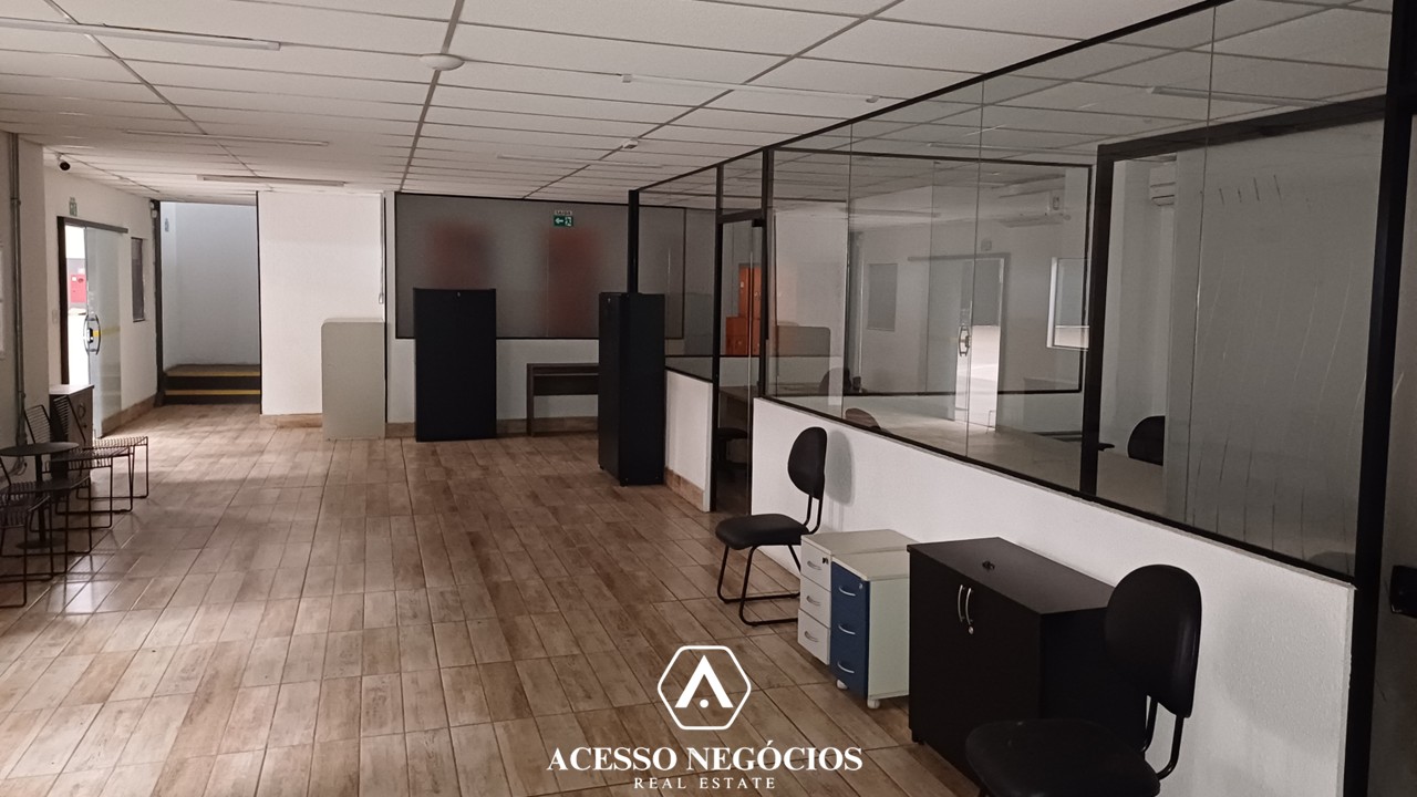 GALPÃO MONOUSUÁRIO NA VILA LEOPOLDINA - 4316 M² - D111