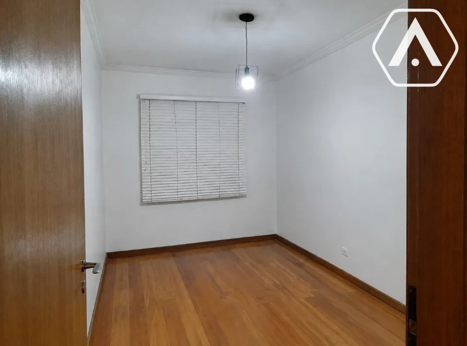 Imagens do imóveis CASA TÉRREA   -VENDA E LOCAÇÃO