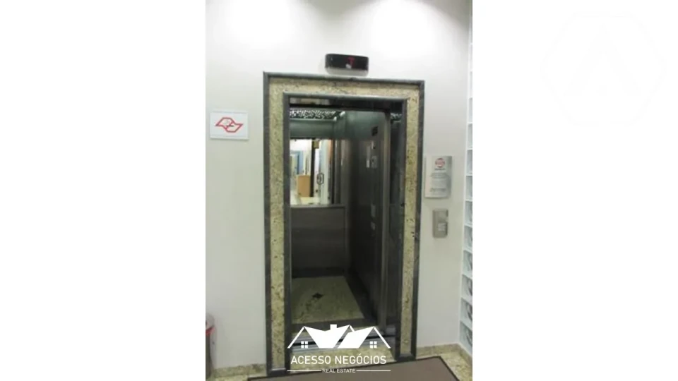 PRÉDIO CORPORATIVO NA LUZ - LOCAÇÃO - 4504 M2 -